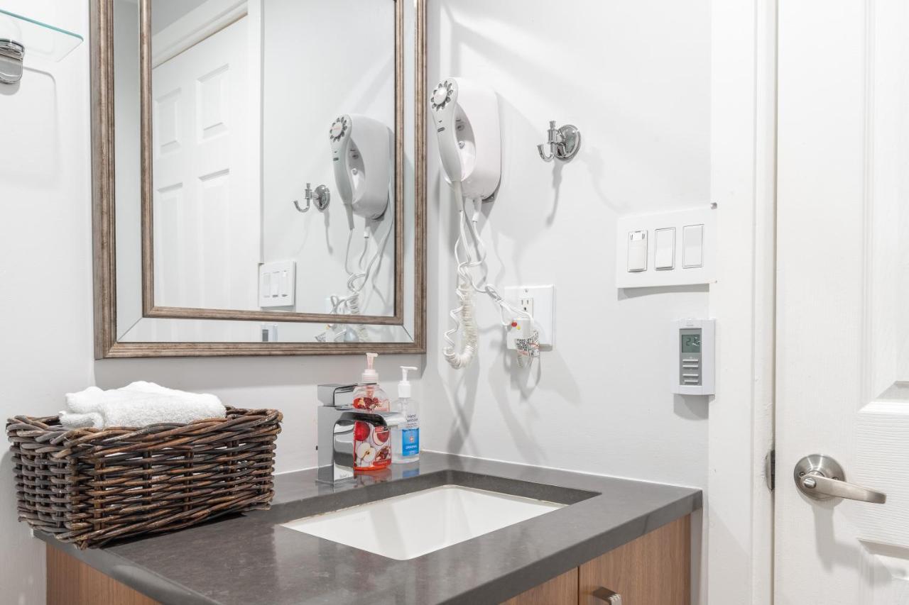 Updated Whistler Creek Studio With Parking Ngoại thất bức ảnh